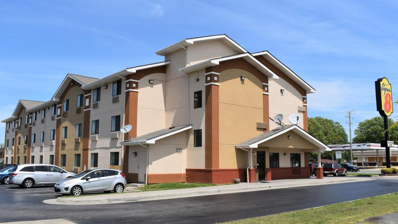 Super 8 By Wyndham Newport News/Jefferson Ave. Hotel Eksteriør billede